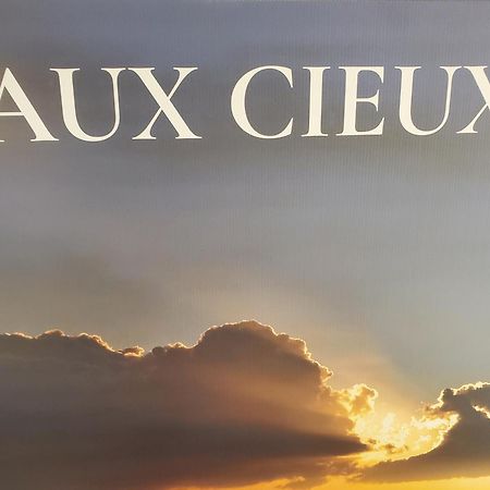 Aux Cieux Apartment Benevent-l'Abbaye Bagian luar foto